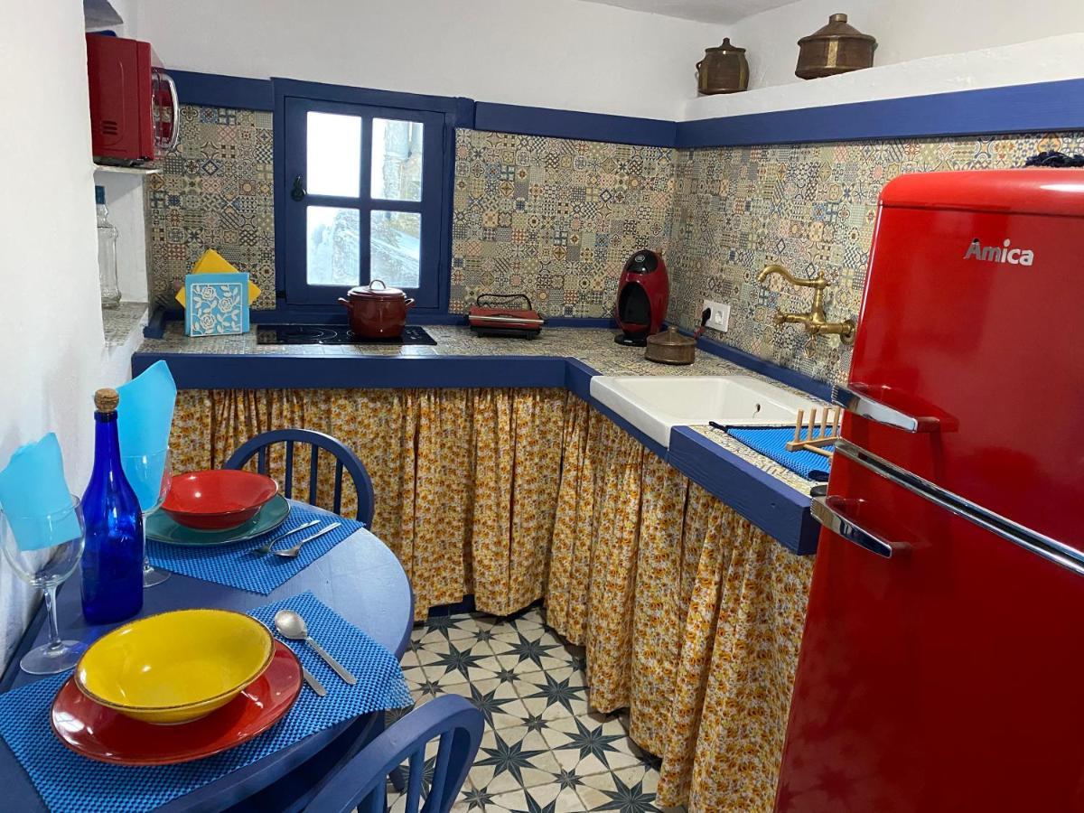 El Escondite De Martina, Aticos Romanticos Setenil De Las Bodegas Eksteriør billede