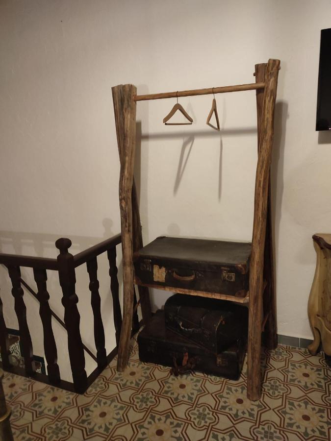 El Escondite De Martina, Aticos Romanticos Setenil De Las Bodegas Eksteriør billede